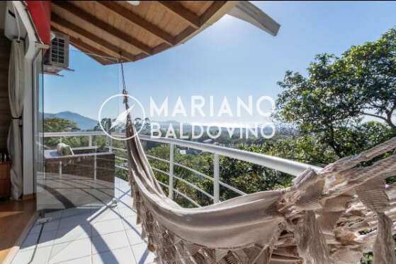 Casa à venda com 4 quartos, 280,00m² - Campeche,Florianópolis